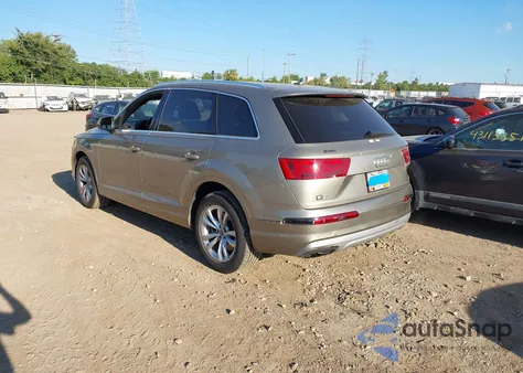 2017 Audi Q7 3.0T Premium из США, поврежденный, VIN WA1AAAF72HD008577